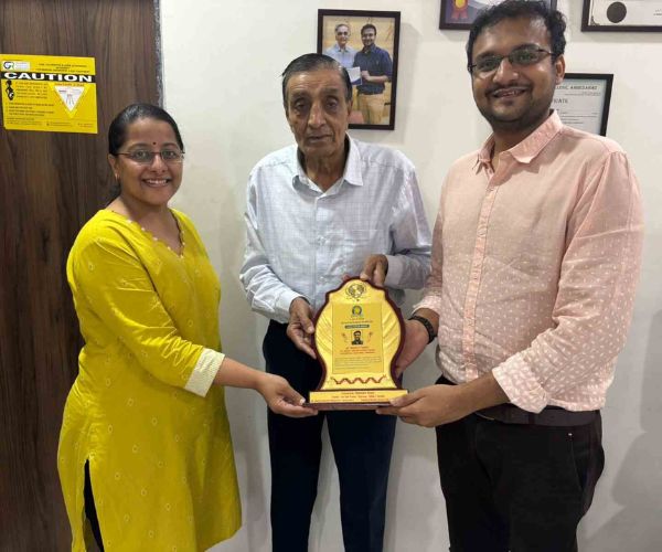 Dr Shrenuj Gandhi & Dr. Aastha Gandhi